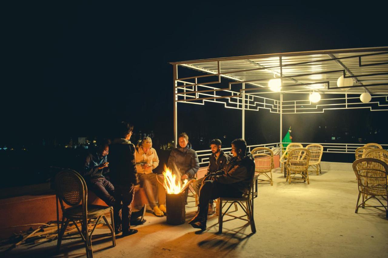 Raybo Hostel Лех Экстерьер фото
